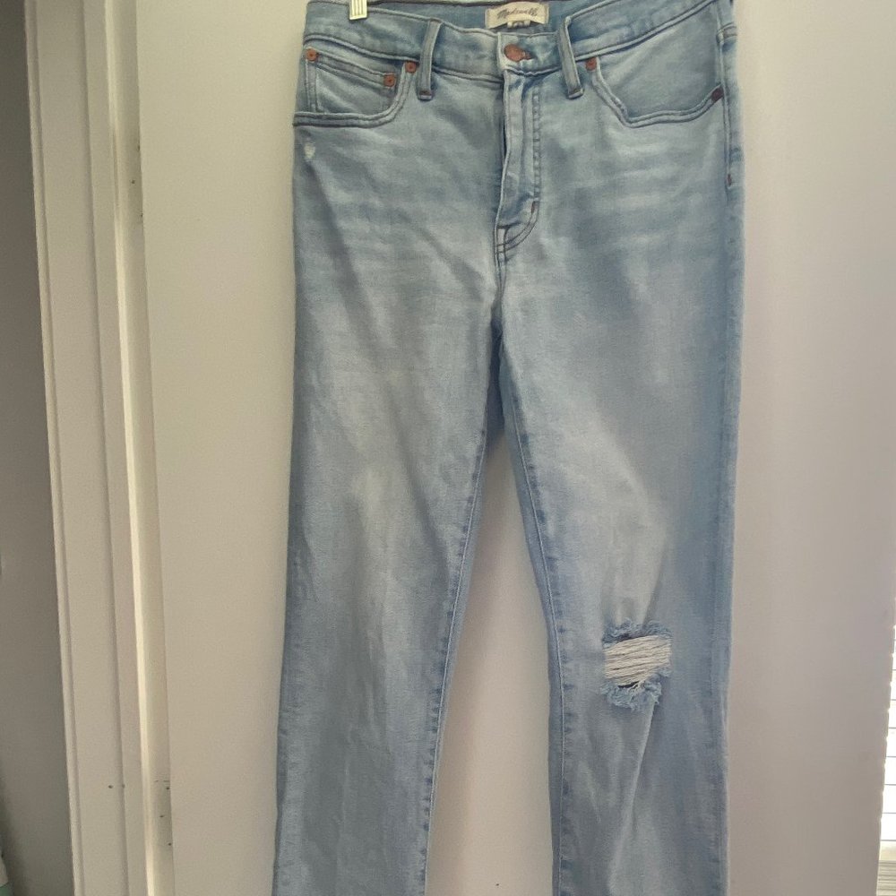 Madewell Distressed Straight leg jeans